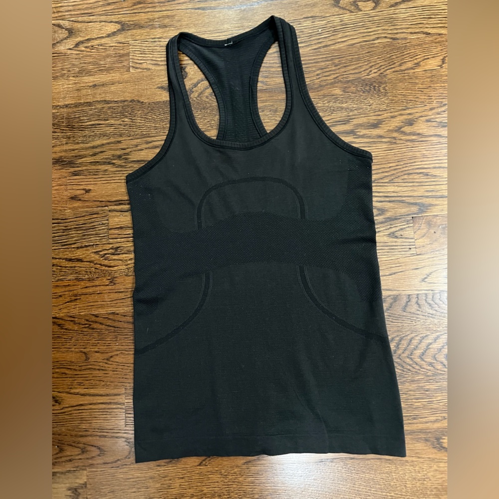 Lulu Lemon Swiftly Tank Hip Length